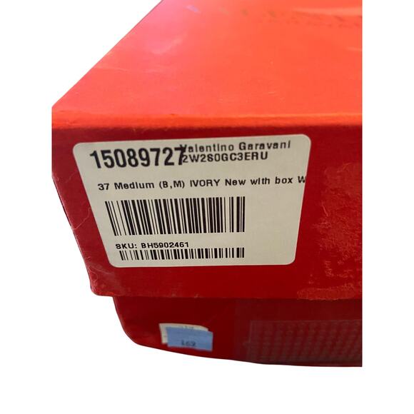 Valentino Garavani Patent Leather Pointed Toe Ballet Flats Ballerina IVORY 7/37 - Picture 13 of 13